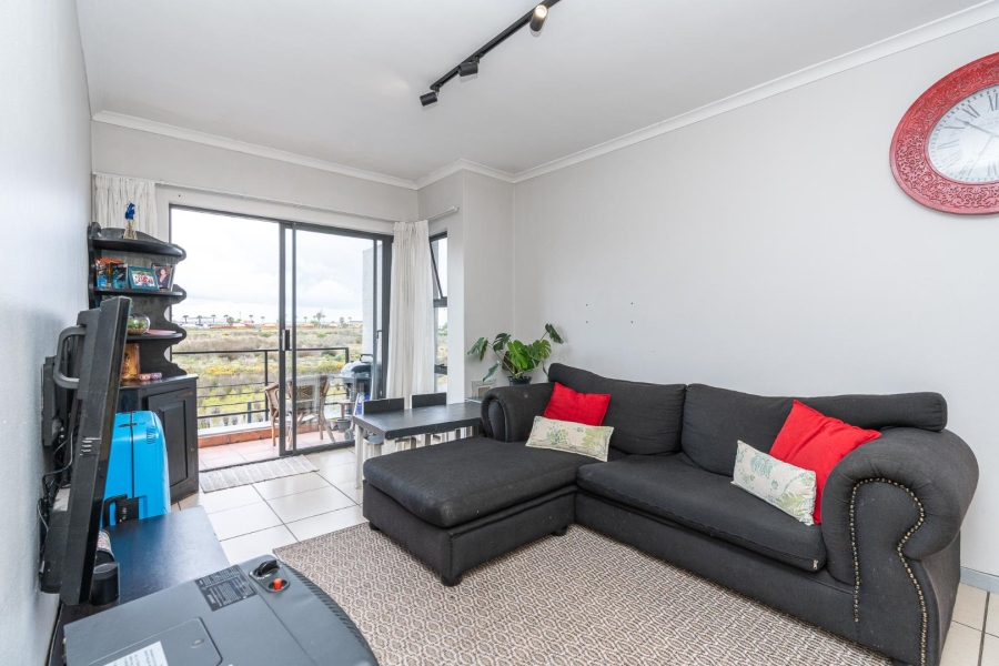 2 Bedroom Property for Sale in Royal Ascot Western Cape